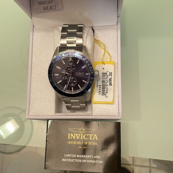 Invicta watch NWT invincible in detail $695 in the box with the warranty - Picture 3 of 10